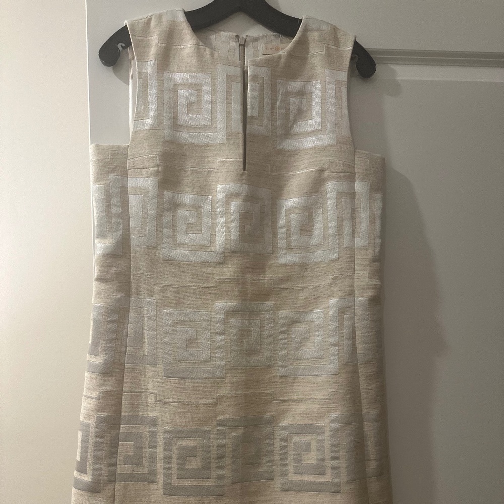 Tory Burch Jacquard Greek Key Geometrical Design Metallic Dress. Size 2